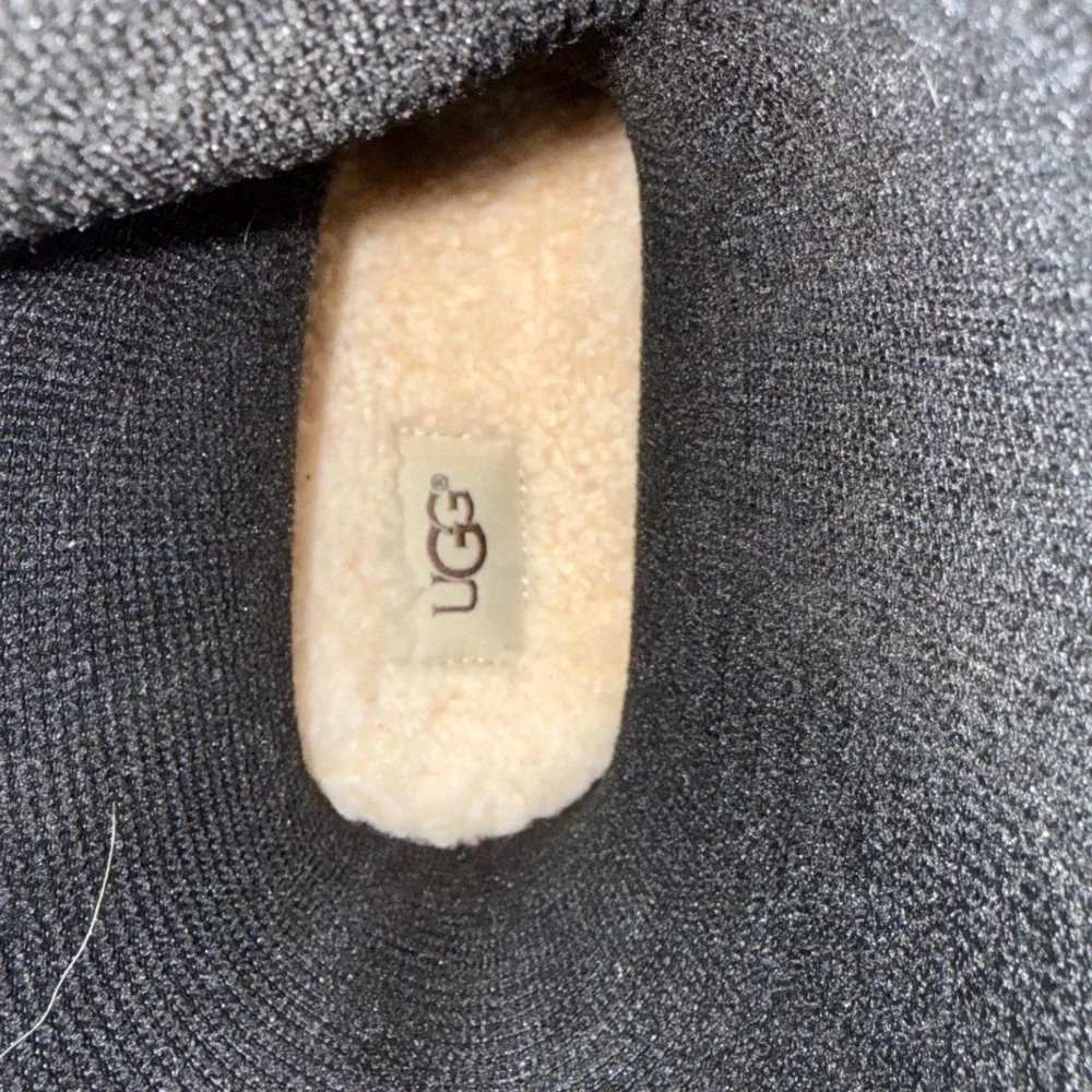 UGG Sienna Matte Rain Boots Black Waterproof Rubber Lamb Lining 1100510 NWB